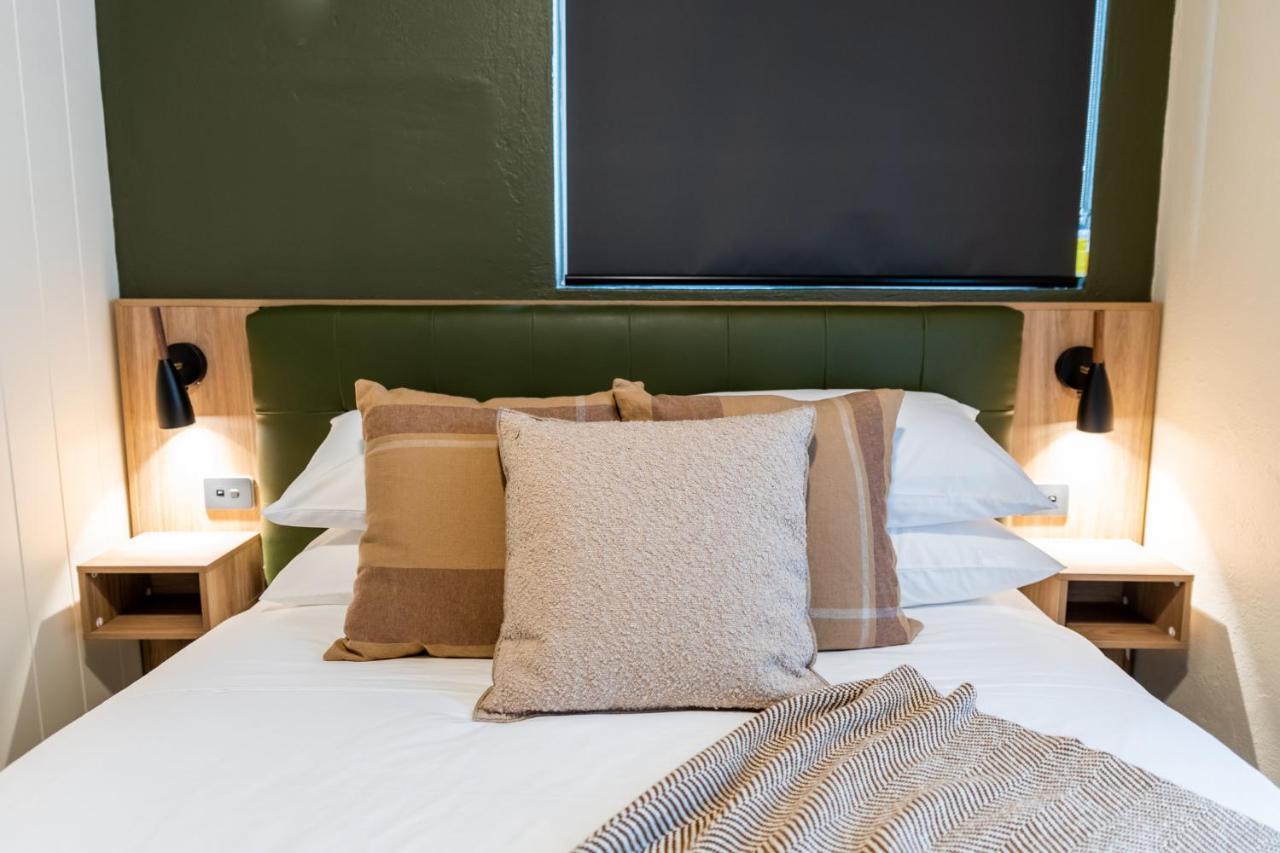 Eyre Hotel Уаяла Екстериор снимка